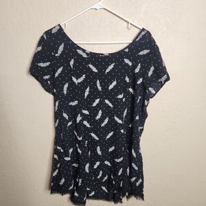 TORRID Tunic Top Women's 0 Large Black Back Zip Frayed Hem Cap Sleeve (READ)